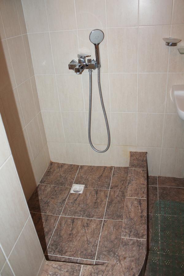 Адилет Hotel Cholpon-Ata Ngoại thất bức ảnh